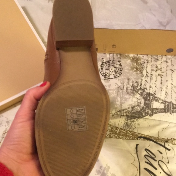 NWOT Michael Kors women’s boots! - Picture 6 of 8